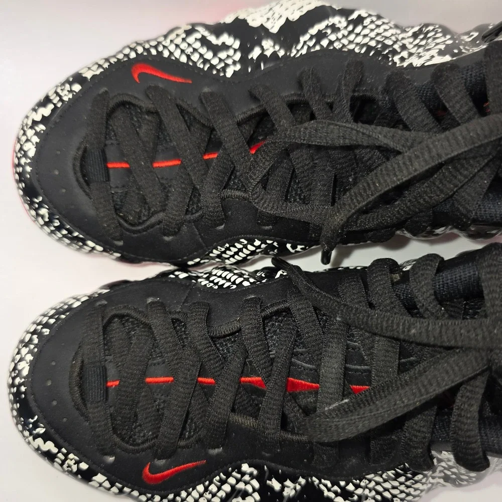 Mens Nike size 7.5 Air Foamposite One Albino Snakeskin (314996-101) No Box